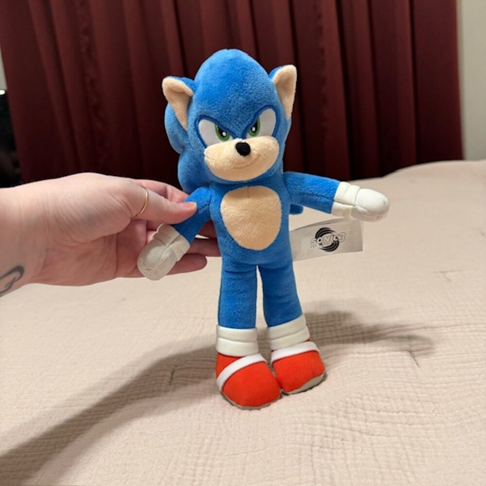 Sonic The Hedgehog Sonic 3 Movie Plush Stuffie, 11"